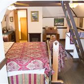 1905 AMERICAN FOURSQUARE, B&B FEATURES