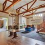 SPLITROCK RESORT INTERIOR