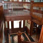 THE KING'S CASTLE, INTERIOR