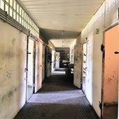 BEDFORD BIGHOUSE JAIL INTERIOR & CELLS