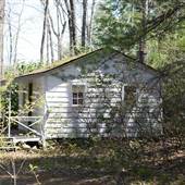 Old 402 Cabin #2 on Lake