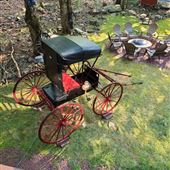 SKYE LODGE ANTIQUE BUGGY