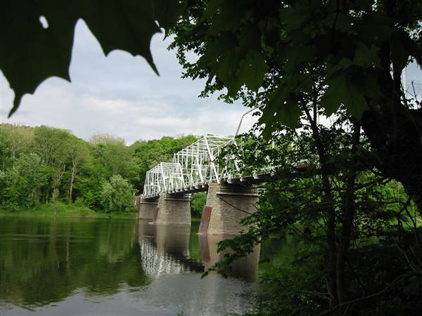DINGMAN'S FERRY BRIDGE