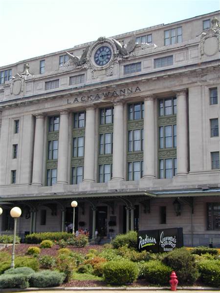 LACKAWANNA STATION HOTEL EXTERIOR