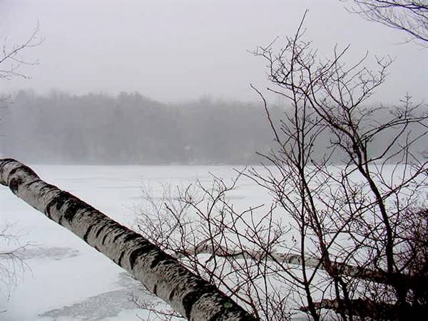 KELLOW LAKE, THE POCONOS