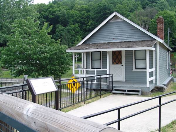 Roebling Bridge Toll House