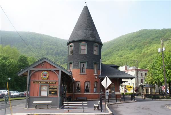 Train Station, Jim Thorpe