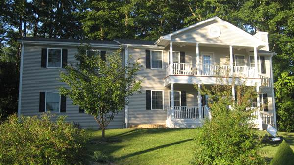 MILFORD SOUTHERN STYLE COLONIAL HOME