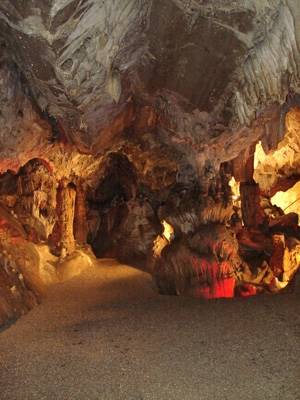 INDIAN CAVERNS, HUNTINGTON COUNTY