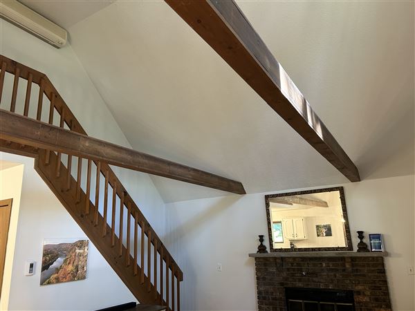 Location Image 4