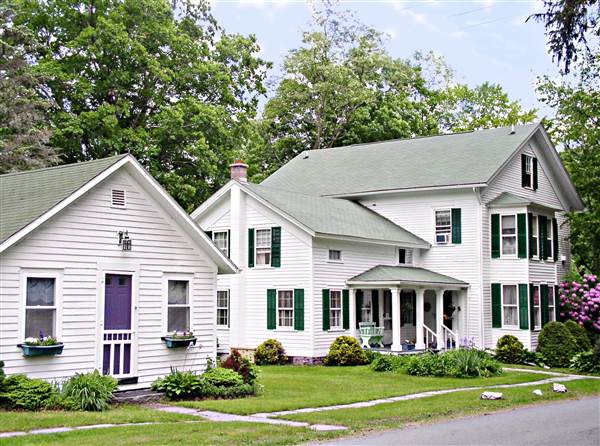 Roebling Inn