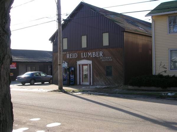 MAX H. REID LUMBER & BUILDERS
