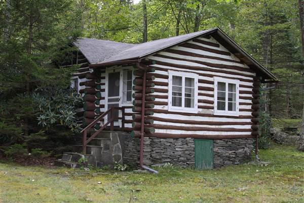 Porter''s Lake Cabin