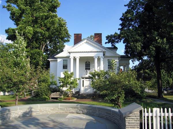 MILFORD COMMUNITY HOUSE