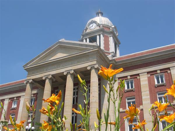 MERCER COUNTY COURTHOUSE