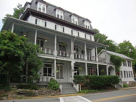 Deer Head Inn