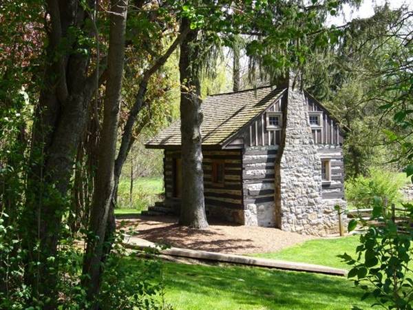 LYNFORD LARDNER CABIN, TREXLER MEMORIAL PARK