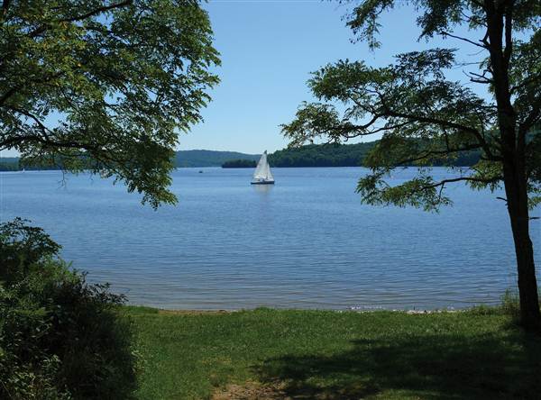 MORAINE STATE PARK