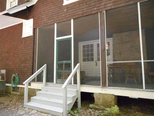 Location Image 4