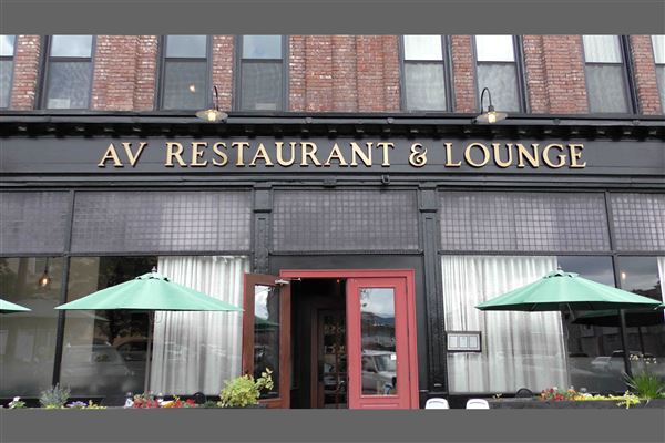 AV Restaurant and Lounge